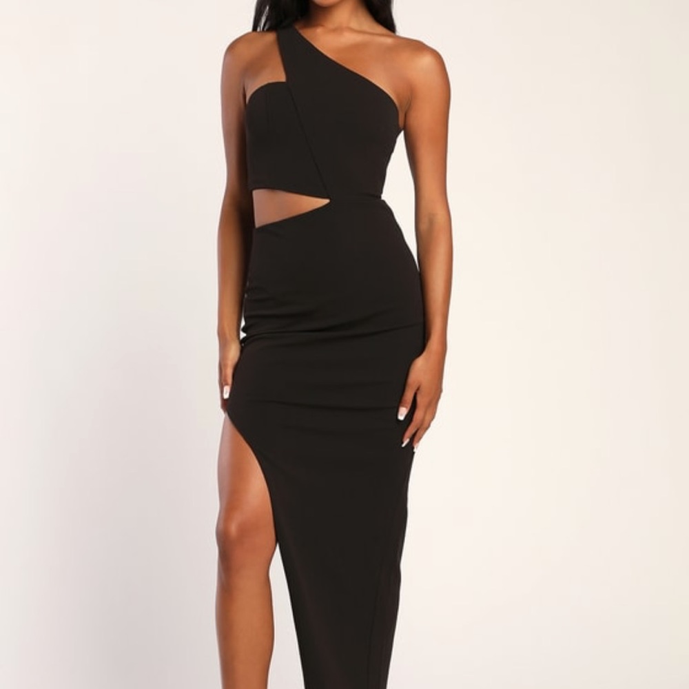 LULUS CUT OUT DRESS